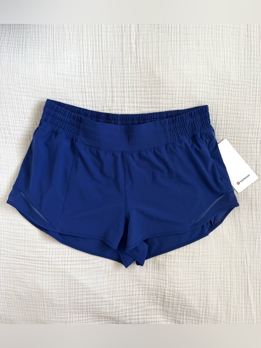 Lululemon Hotty Hot High Rise Short 2.5”